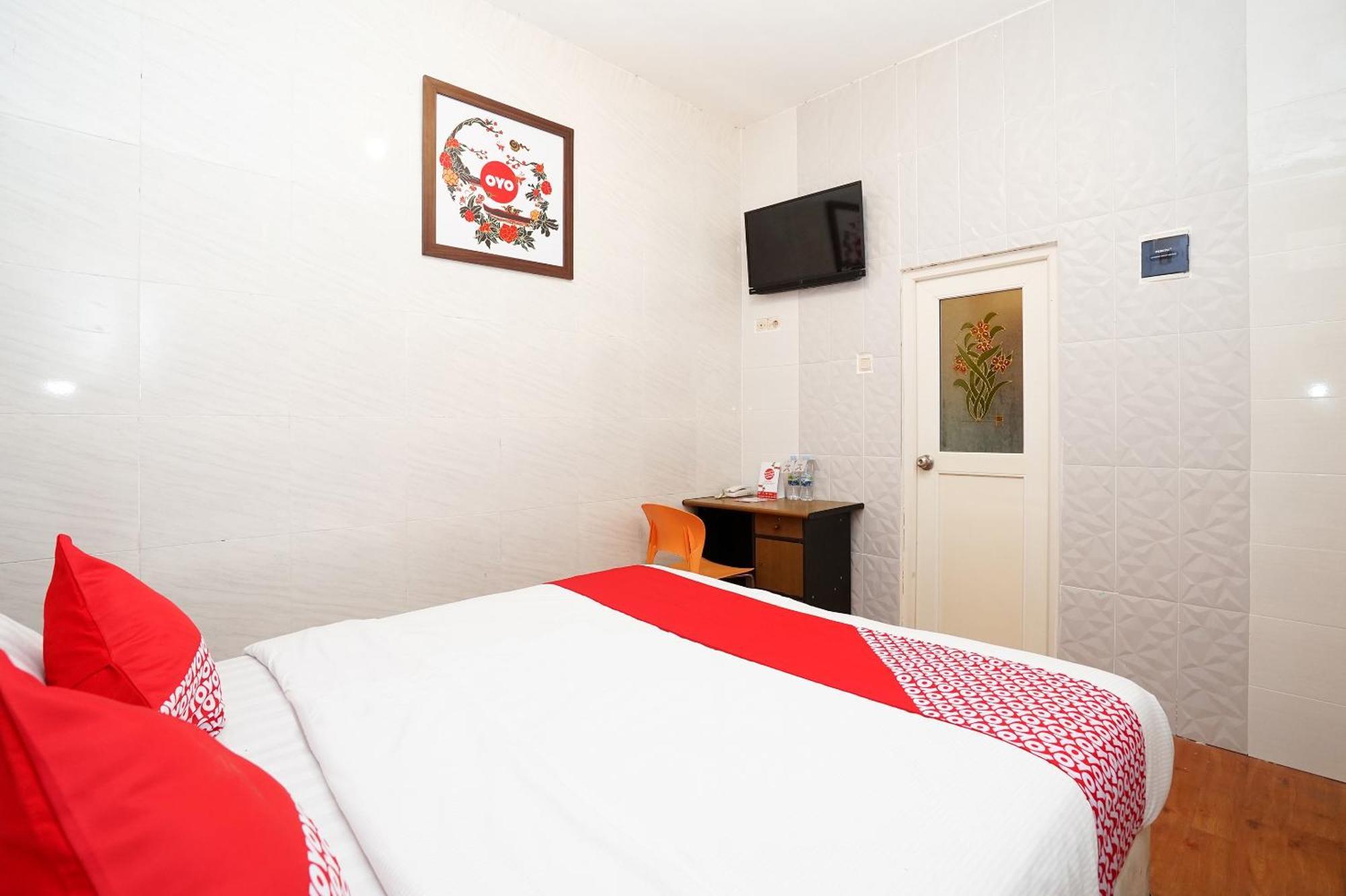 Oyo 425 Mojokerto Guesthouse Eksteriør billede